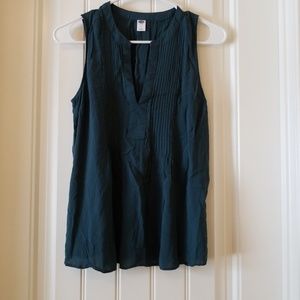 Sleeveless Old Navy Top